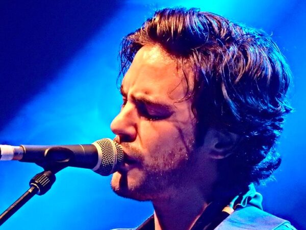Jack Savoretti (cc Wikimedia / Drew de F Fawkes)