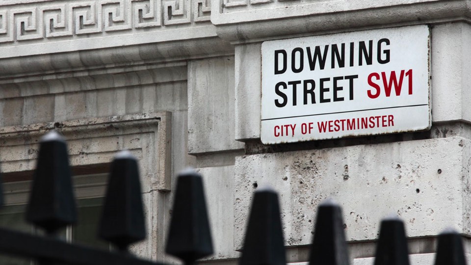 Downing Street (Public Domain, Vera Kratochvil)
