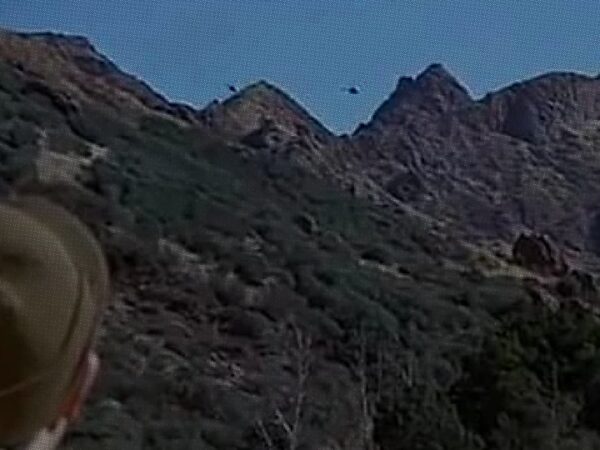 Stylised opening shot of the M*A*S*H credits (Fox).