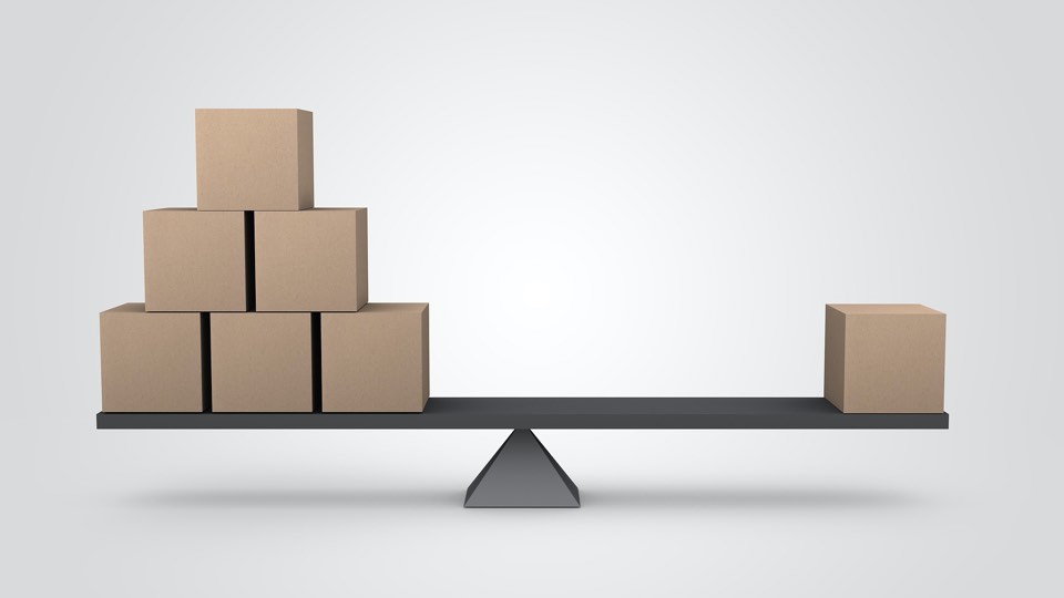 Unbalanced Scales (Mediamodifier / Pixabay)